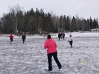 Kumurin naisjoukkueen lajiharjoittelu on jäänyt vähälle, kun joukkue on joutunut harjoittelemaan nyt kahdeksan viikkoa ulkona.