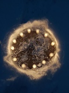 Syöttölautanen sai oman valaistuksensa.