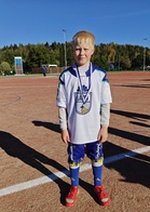 Luukas Laaninen toi samoin kolme juoksua Lahden Kisapuistossa pelatussa E-poikien pelisarjan ottelussa.